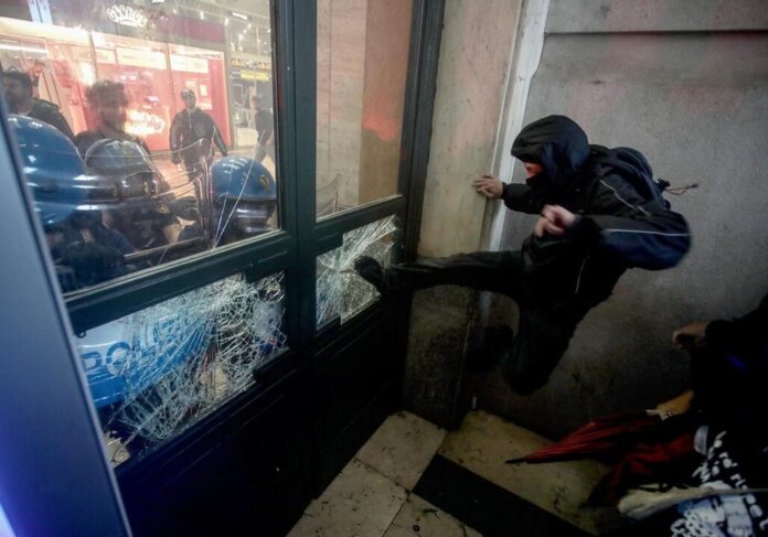 prop-aspect-ratio-535-375