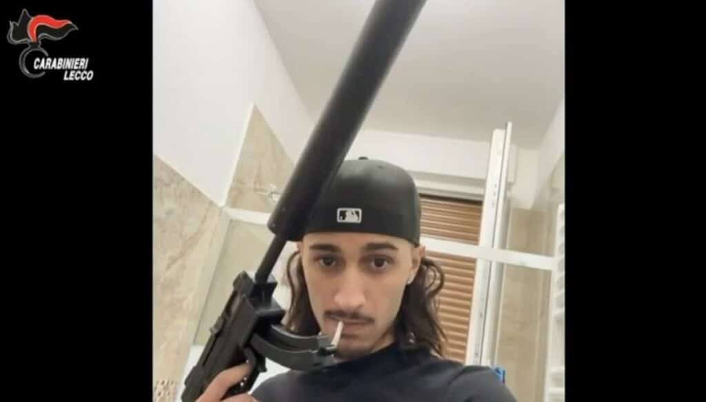 Arresto rapper Baby Gang: uno dei destinatari dei provvedimenti cautelari è di Abbiategrasso