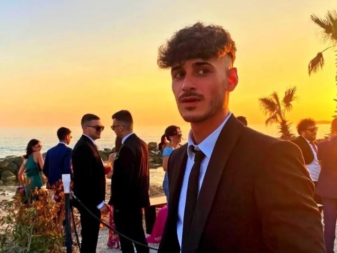 L’omicidio di Pavia. Perché quel ‘Basta lame, basta infami’ ormai vale anche fuori dagli stadi