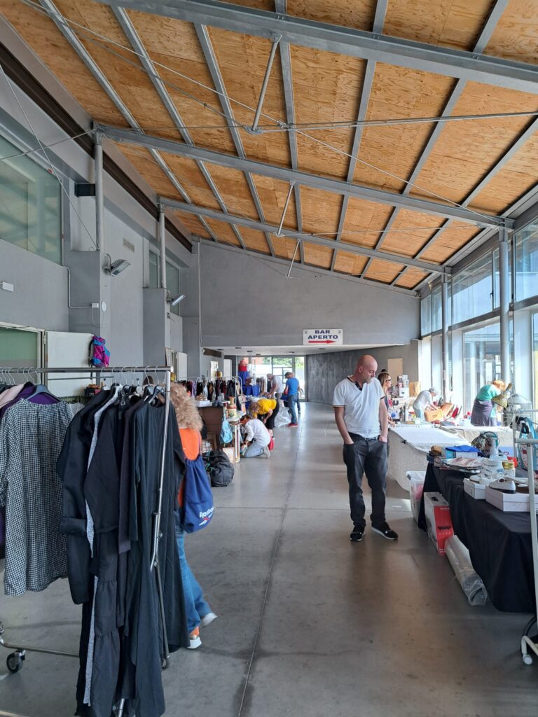 Abbiategrasso: mercatini della San Vincenzo sold out per sostenere la Casa di Angela