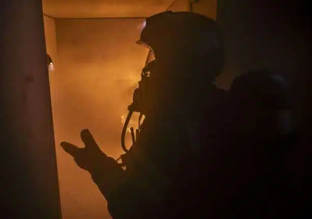 Incendio-in-Ticino-fiamme-a-Camorino-evacuata-unabitazione-fb-pompieri-ticino-incendio-aspect-ratio-535-375