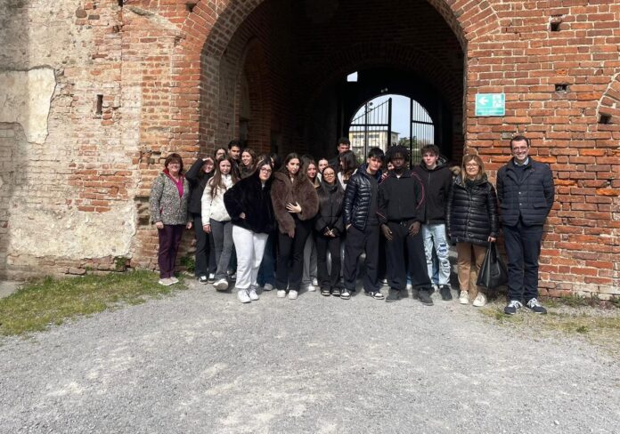 a67bfeda-d08f-4473-a6e3-10c395d2fa6d-aspect-ratio-535-375