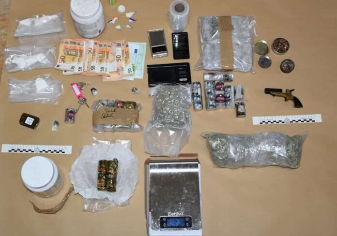 add-aspect-ratio-535-375