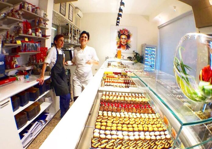 frida-aspect-ratio-535-375