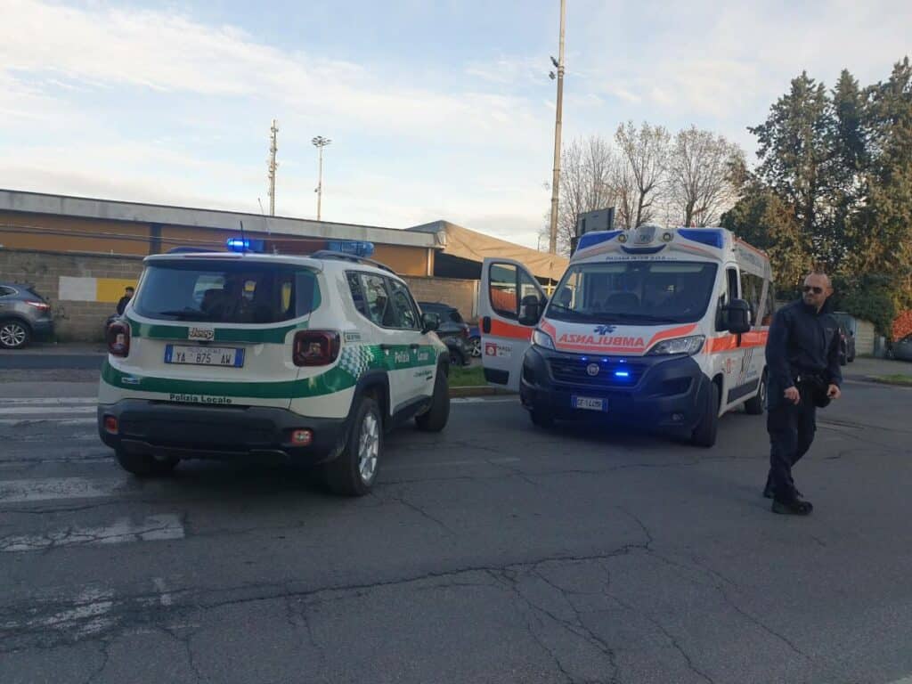 Magenta: donna investita da un automobilista mentre attraversa viale dello Stadio