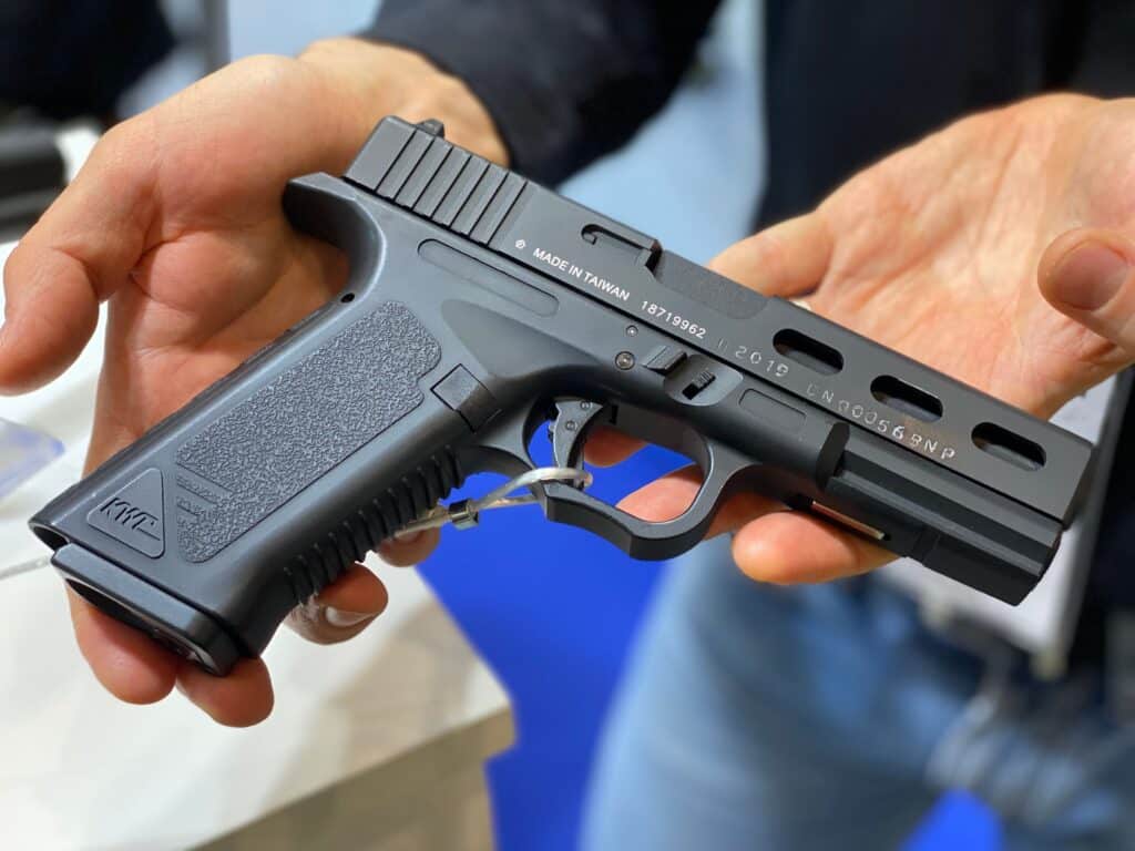 Spari con pistole ad aria al 25 Aprile di Bià. La Filarmonica: “L’arte non si dà per vinta all’idiozia”