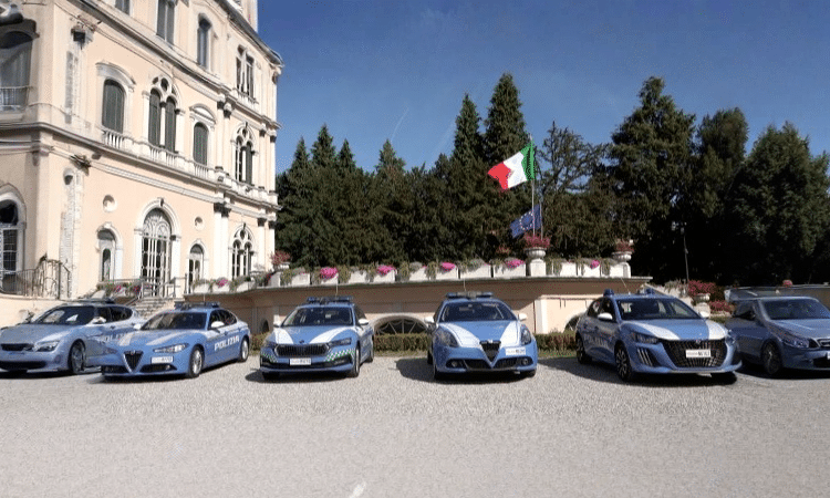 Polizia in festa a Varese. In provincia aumentano controlli, reati e arresti