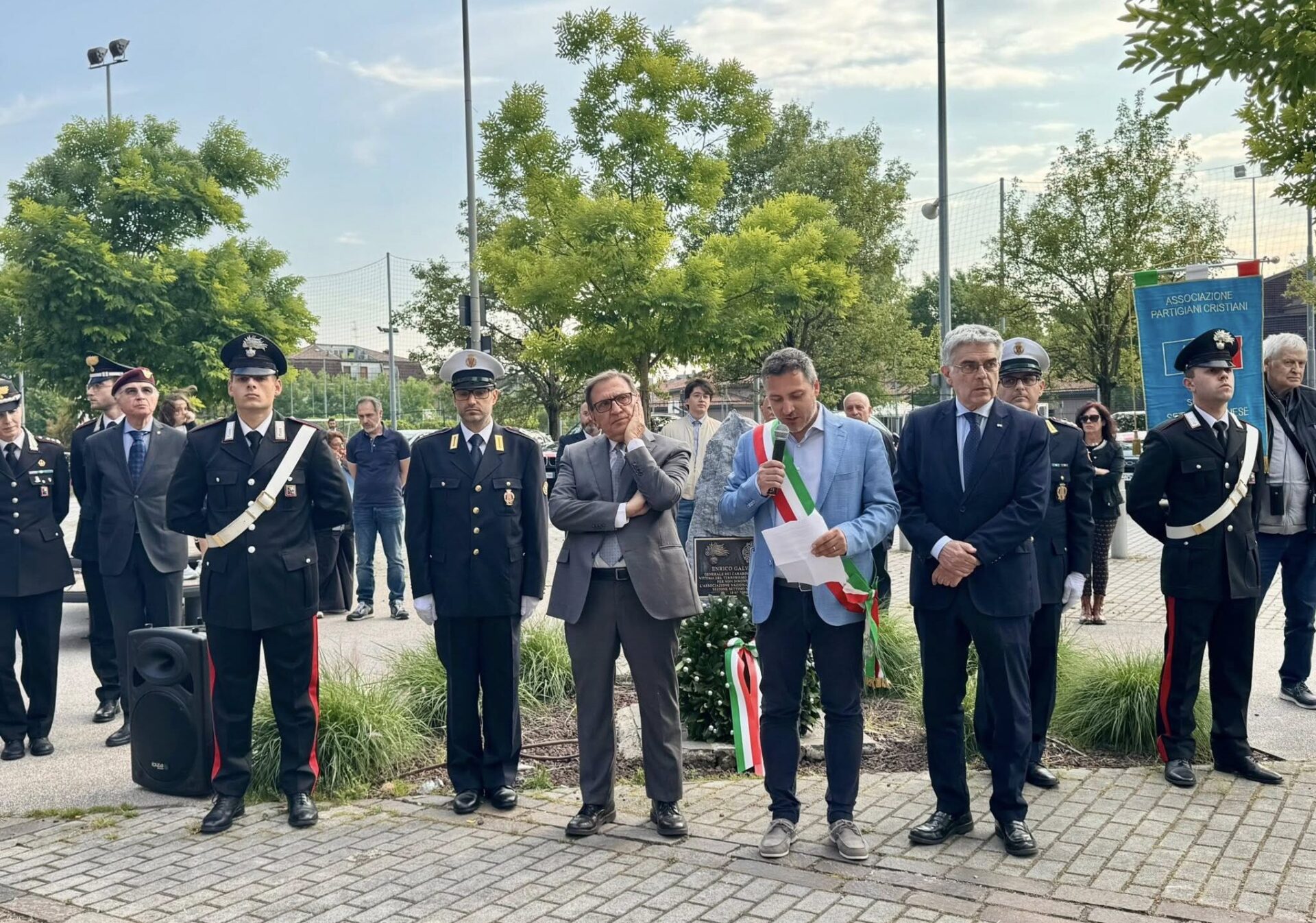 Settimo Milanese ha ricordato il Generale Galvaligi: cerimonia e ...