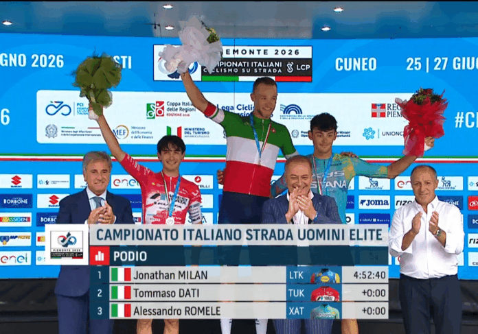 27.6.26-PODIO-TRICOLORE-PROFESSIONISTI-A-CUNEO-aspect-ratio-535-375