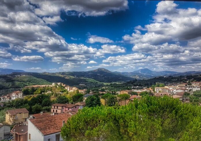 Senise_e_parco_del_Pollino_PZ-aspect-ratio-535-375