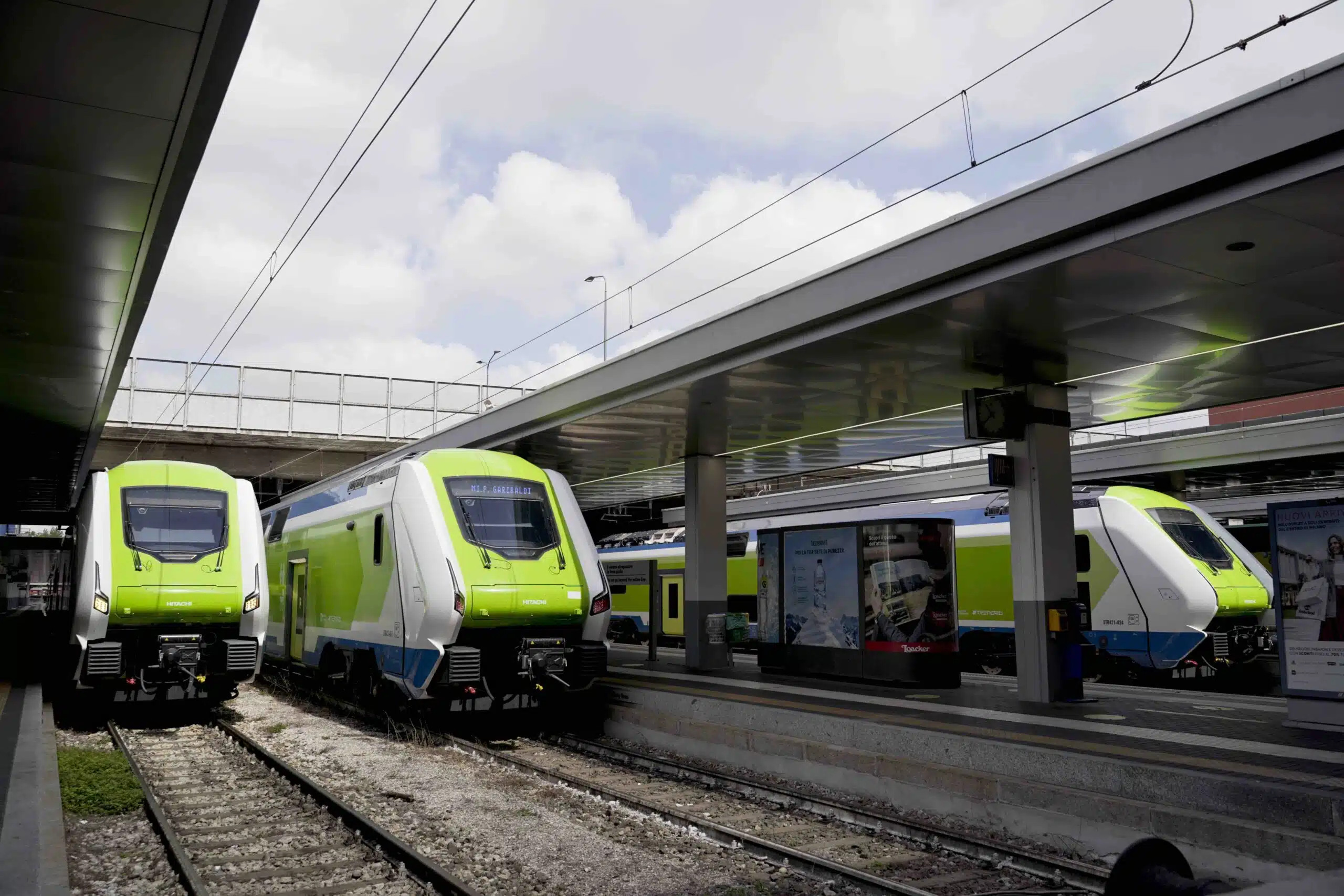 Treno_Caravaggio_Stazione_MI Garibaldi_063