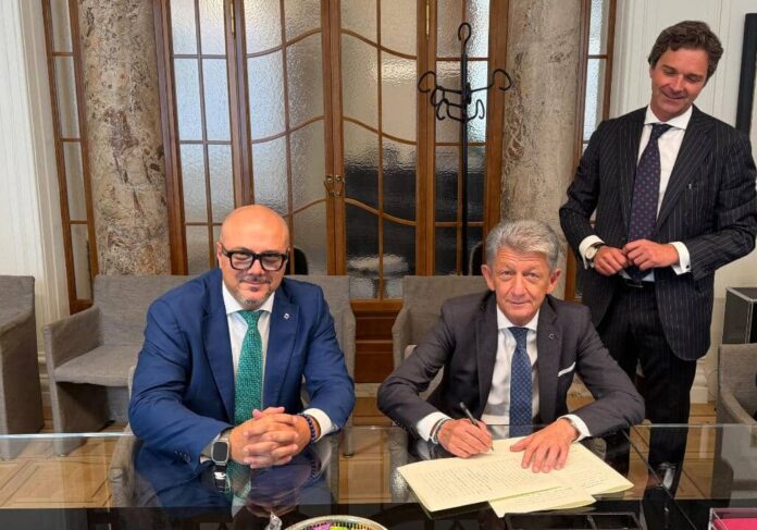 8680_firma_nuove_filiali-aspect-ratio-535-375