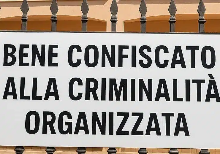 Bareggio, beni confiscati: bando per assegnare altri due immobili